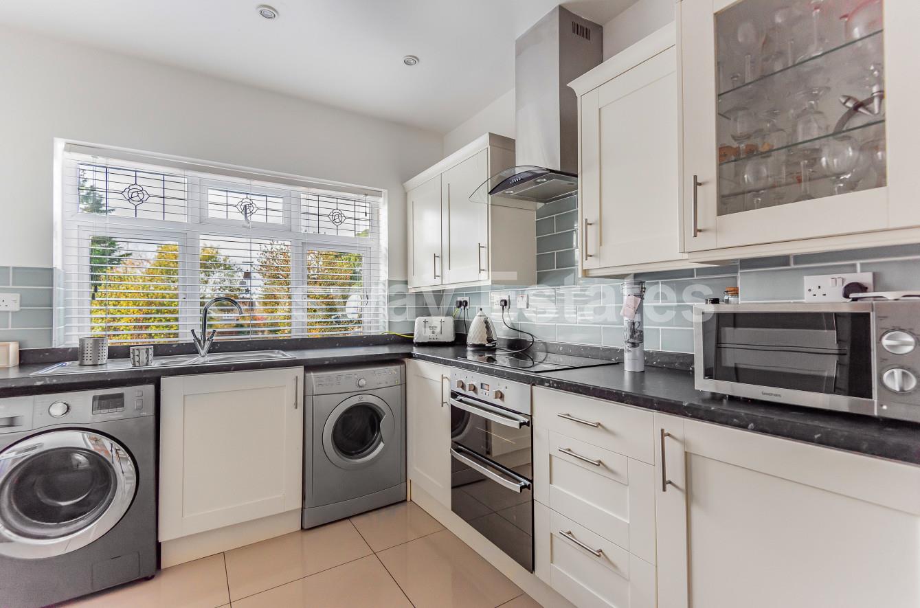 13 Hale Grove Gardens, Mill Hill